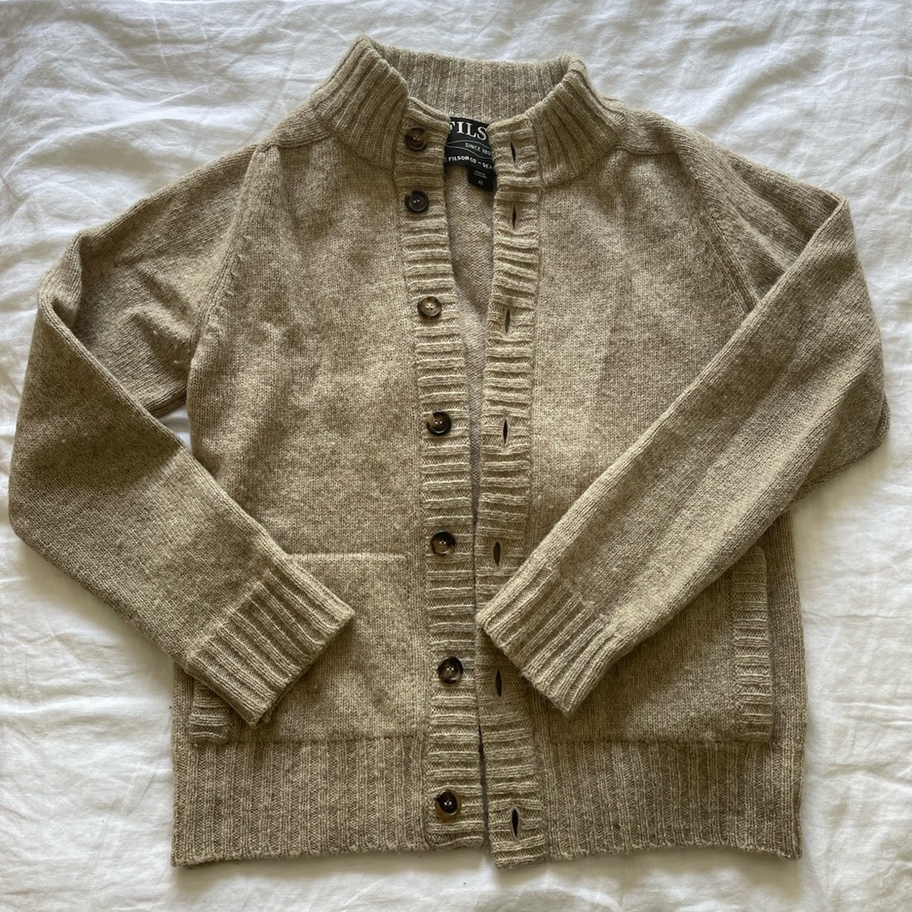Woman’s Filson Scottish Wool Sweater. Size XS. Fits more like a S-M
